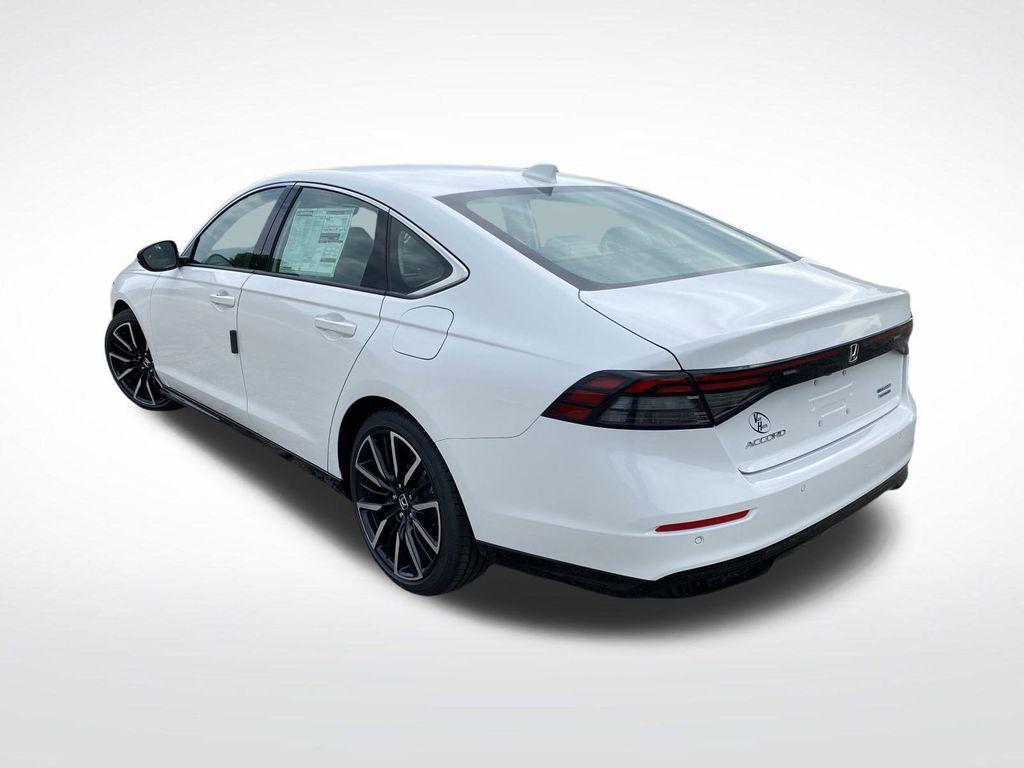 new 2025 Honda Accord Hybrid car, priced at $38,902