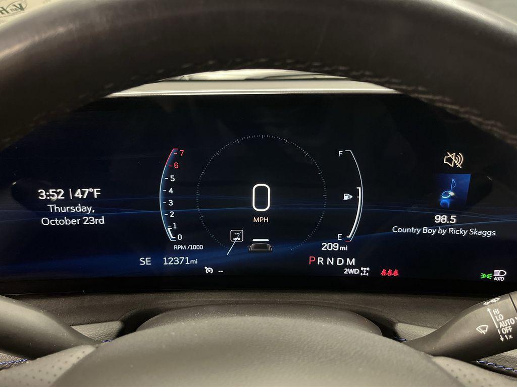 used 2024 Cadillac XT4 car, priced at $39,153