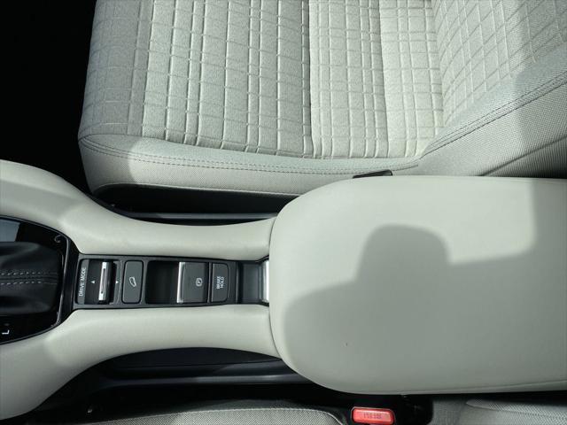 new 2026 Honda HR-V car, priced at $28,664