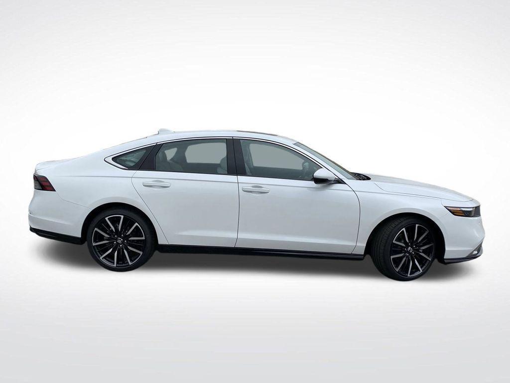 new 2025 Honda Accord car, priced at $32,165