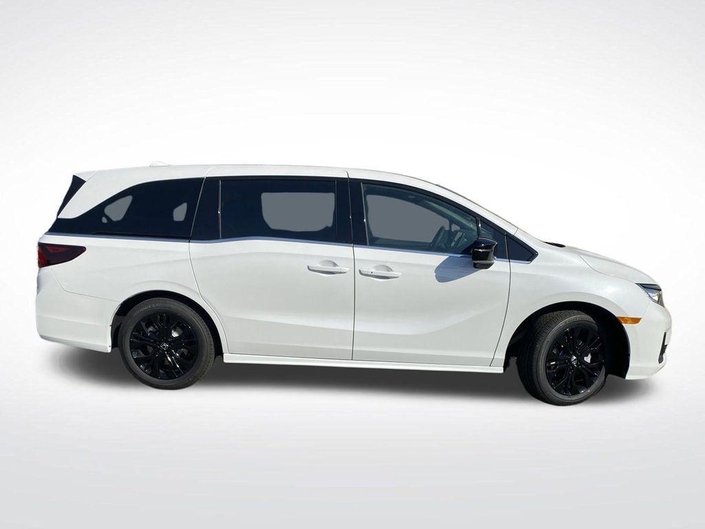 new 2026 Honda Odyssey car, priced at $43,195