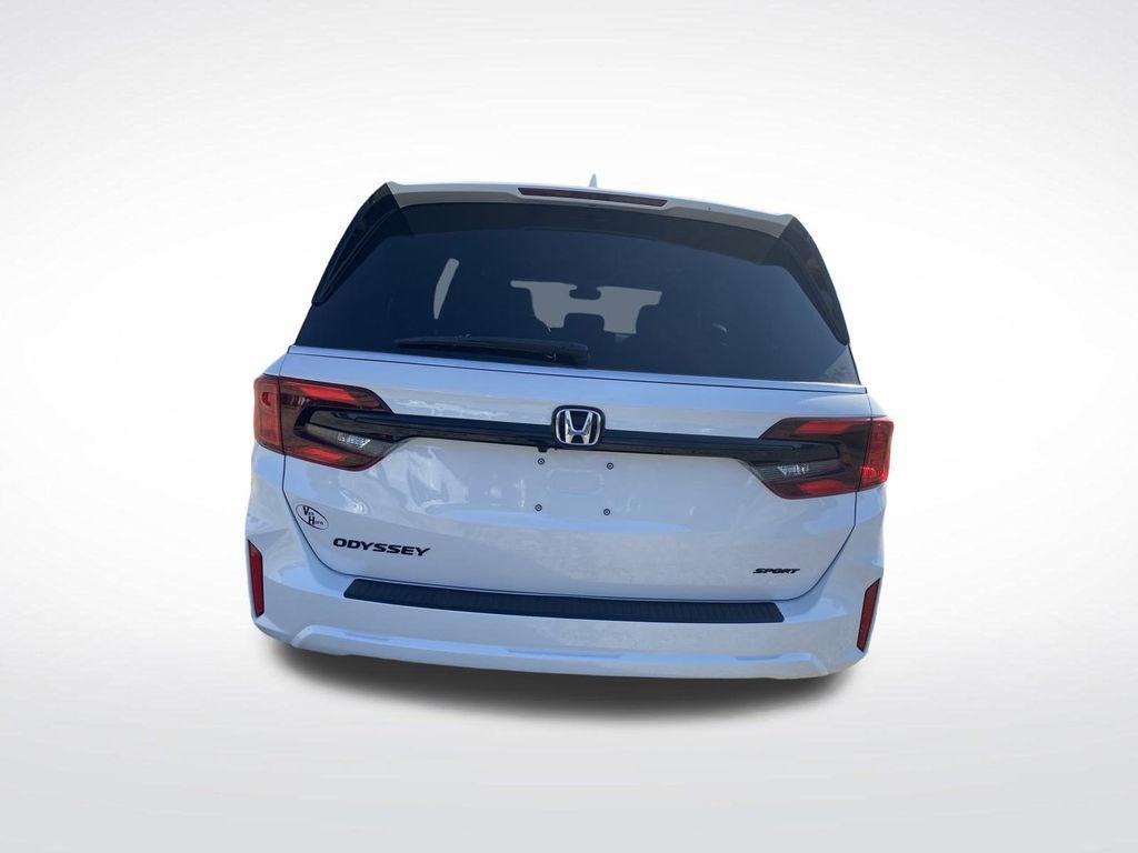 new 2026 Honda Odyssey car, priced at $43,195