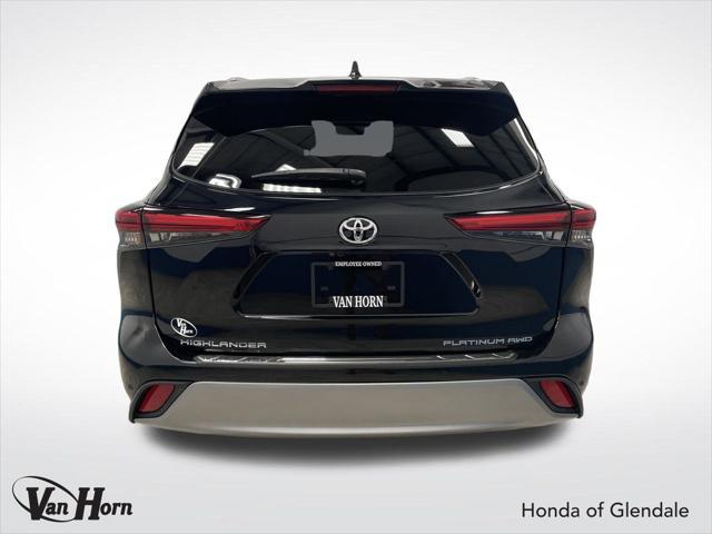 used 2023 Toyota Highlander car, priced at $43,913
