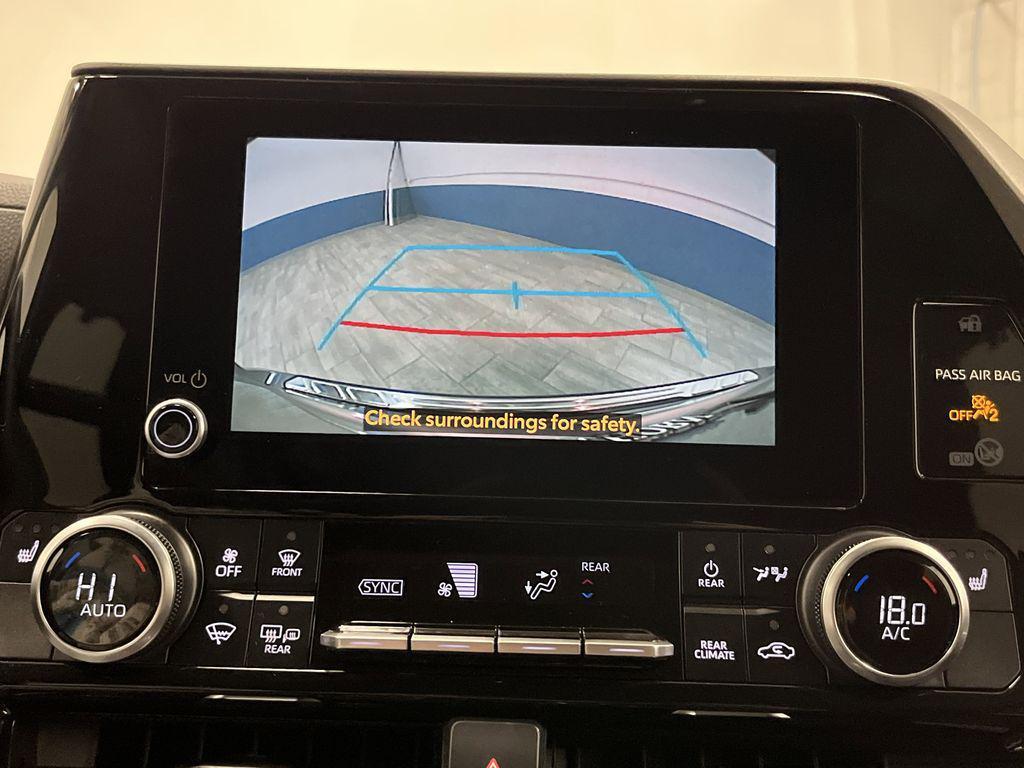 used 2024 Toyota Highlander Hybrid car, priced at $47,000