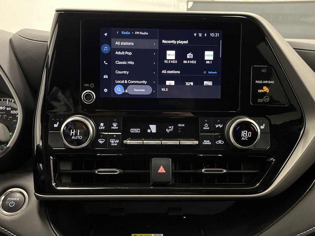 used 2024 Toyota Highlander Hybrid car, priced at $47,000