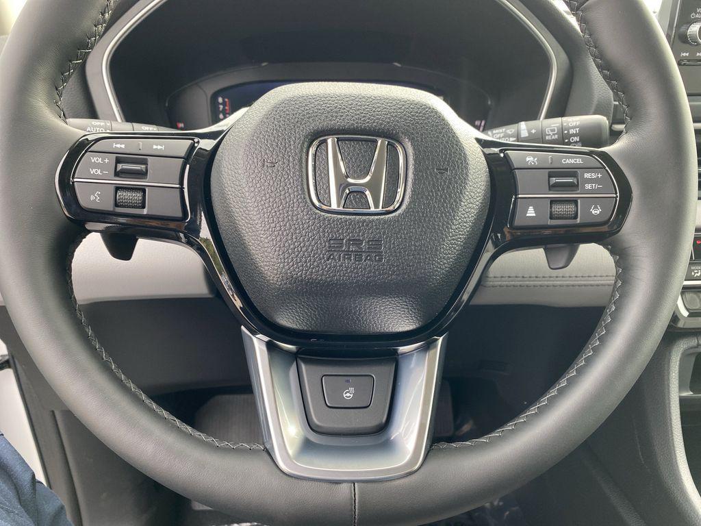 new 2025 Honda Pilot car, priced at $50,535