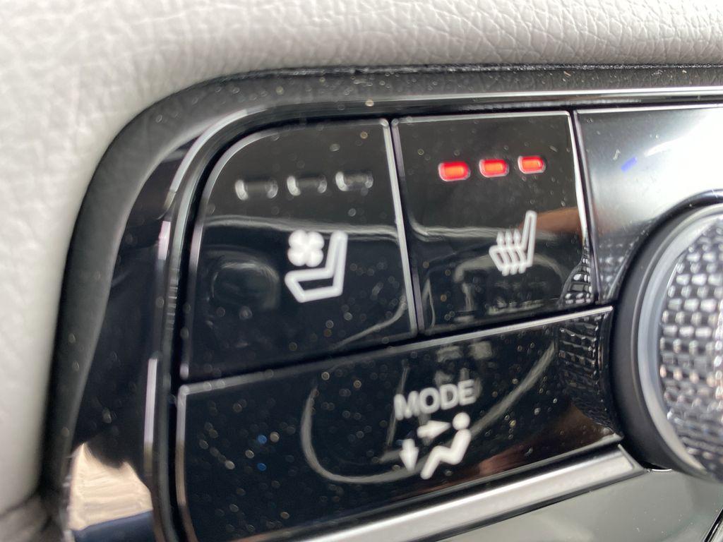 new 2025 Honda Pilot car, priced at $50,535