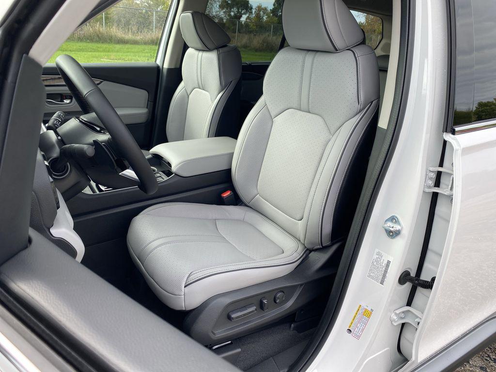 new 2025 Honda Pilot car, priced at $50,535