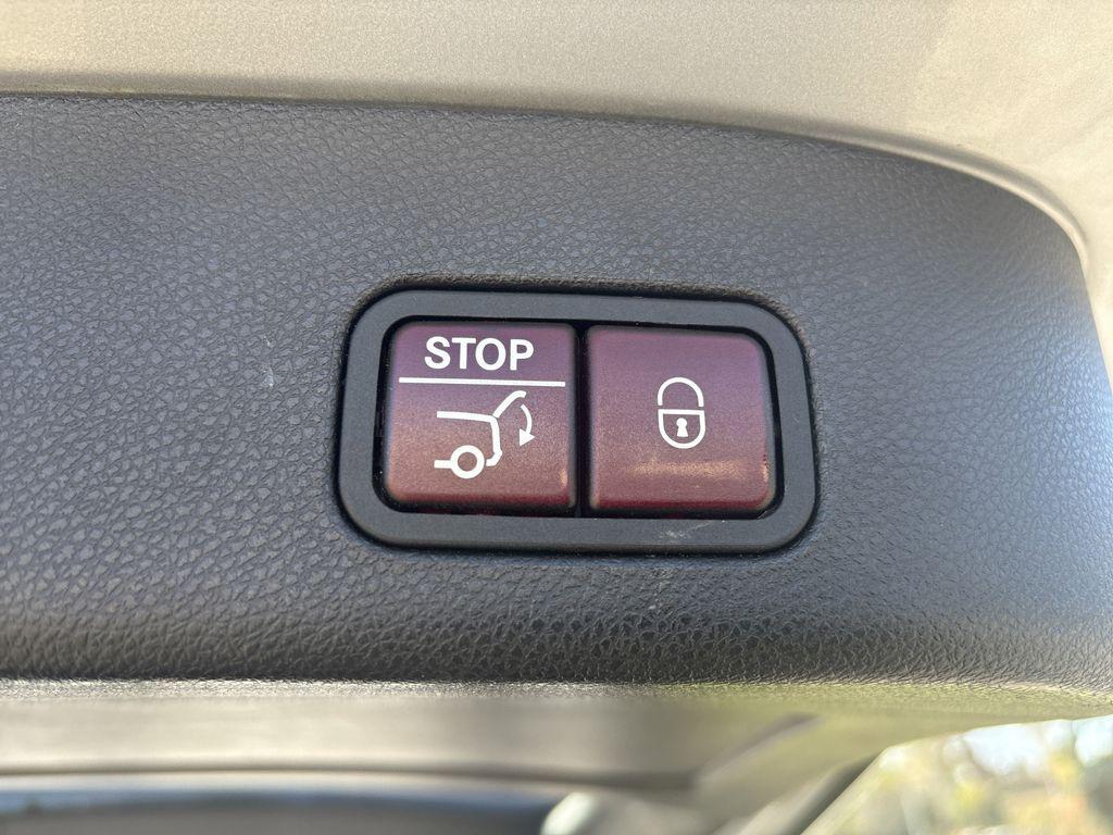 used 2017 Mercedes-Benz GLS 450 car, priced at $19,303