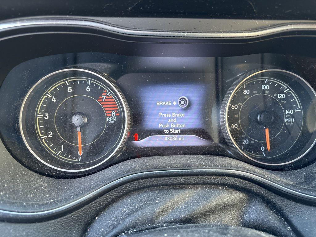used 2020 Jeep Cherokee car, priced at $20,477