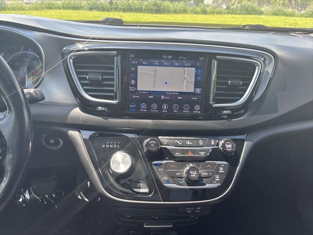 used 2019 Chrysler Pacifica car, priced at $17,791