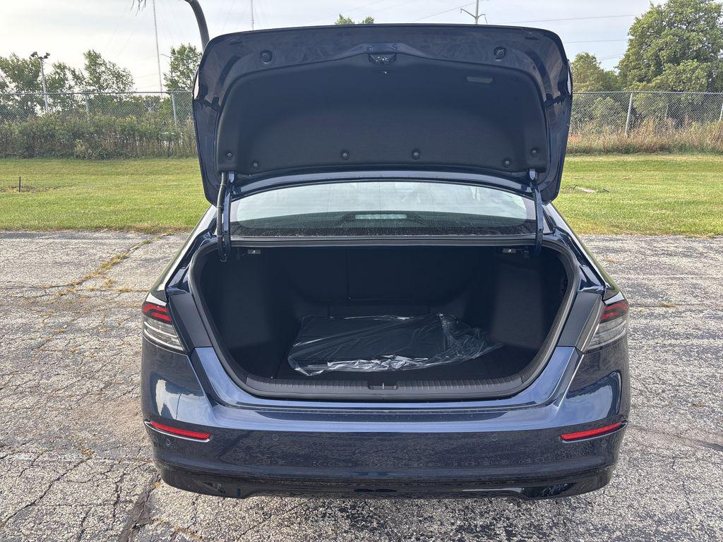 new 2025 Honda Accord Hybrid car, priced at $34,373