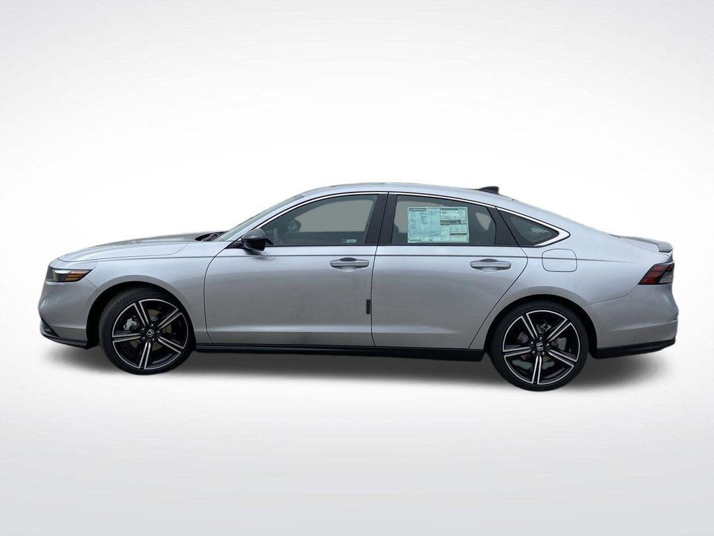 new 2025 Honda Accord Hybrid car, priced at $34,073