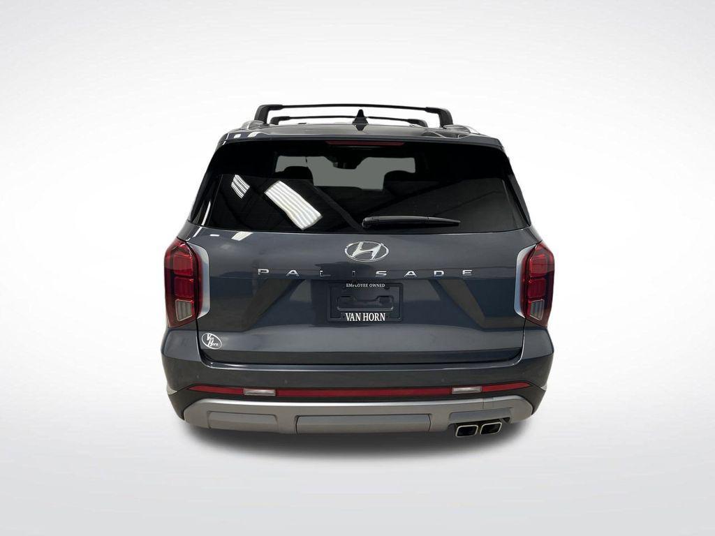 used 2024 Hyundai Palisade car, priced at $36,400