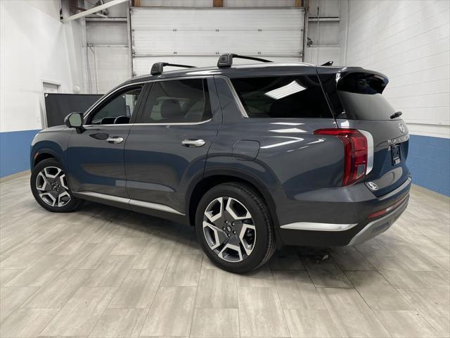 used 2024 Hyundai Palisade car, priced at $40,411