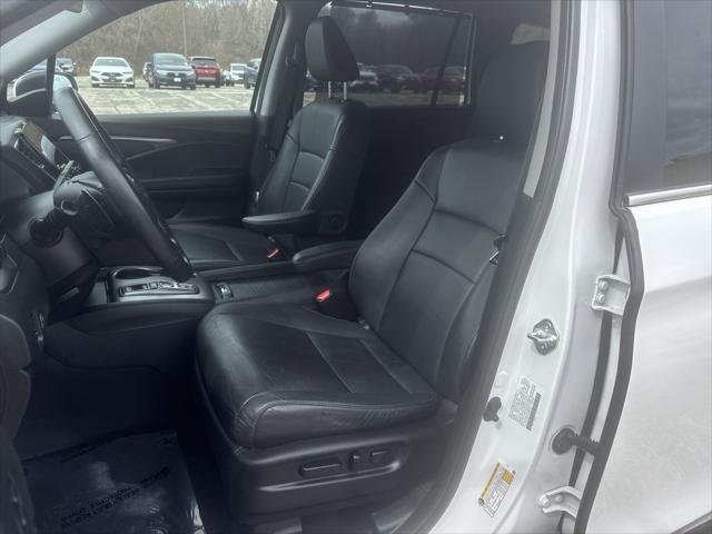used 2022 Honda Pilot car, priced at $31,908