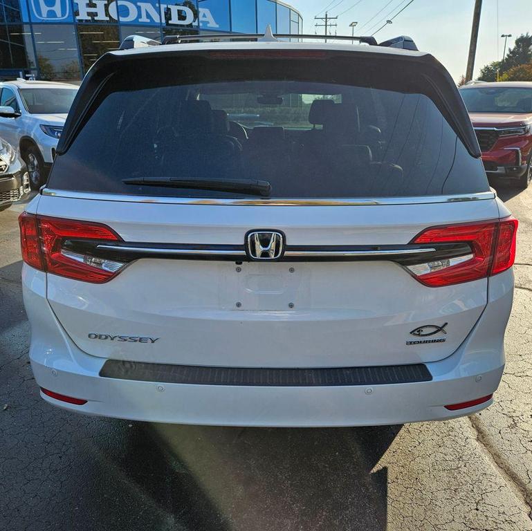 used 2024 Honda Odyssey car, priced at $42,820