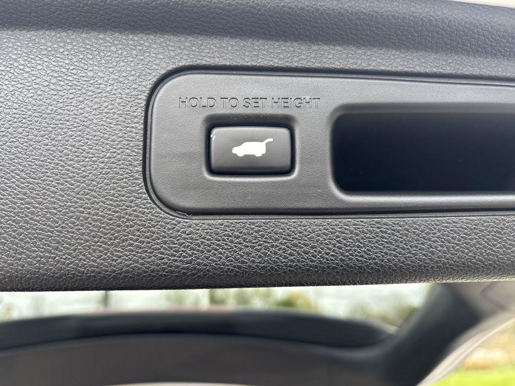 used 2024 Honda Odyssey car, priced at $42,450