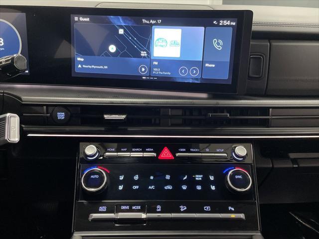 used 2024 Hyundai Santa Fe car, priced at $38,998