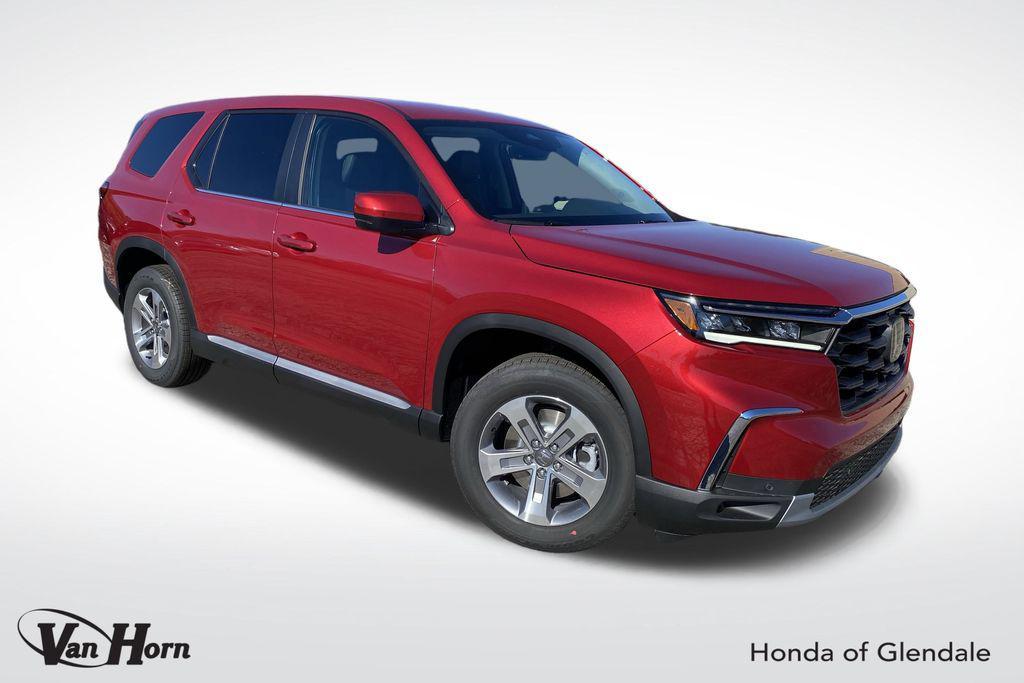 new 2025 Honda Pilot car, priced at $44,350