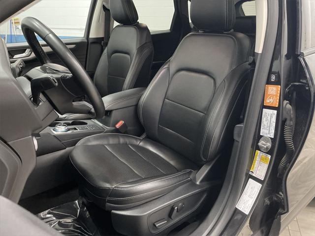 used 2022 Ford Escape car, priced at $22,231