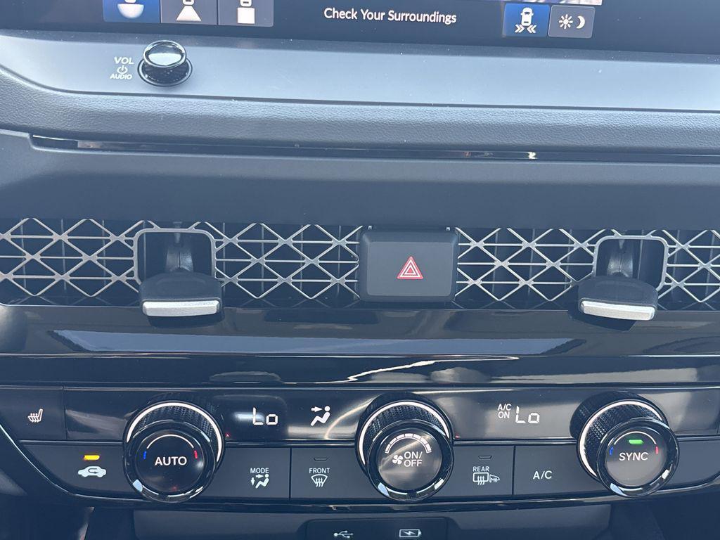 new 2025 Honda Accord Hybrid car, priced at $34,373