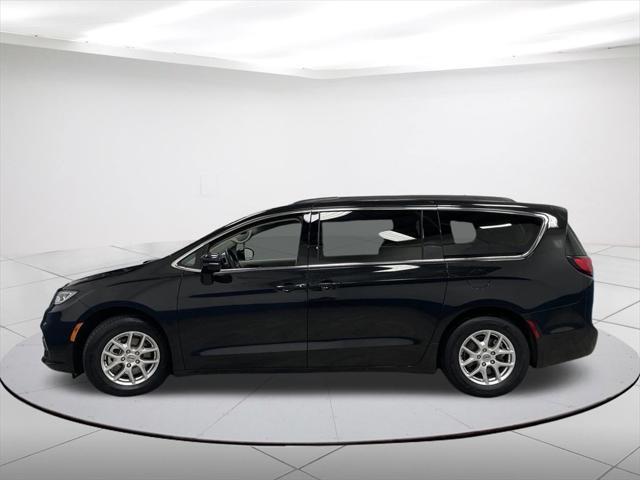 used 2022 Chrysler Pacifica car, priced at $23,587