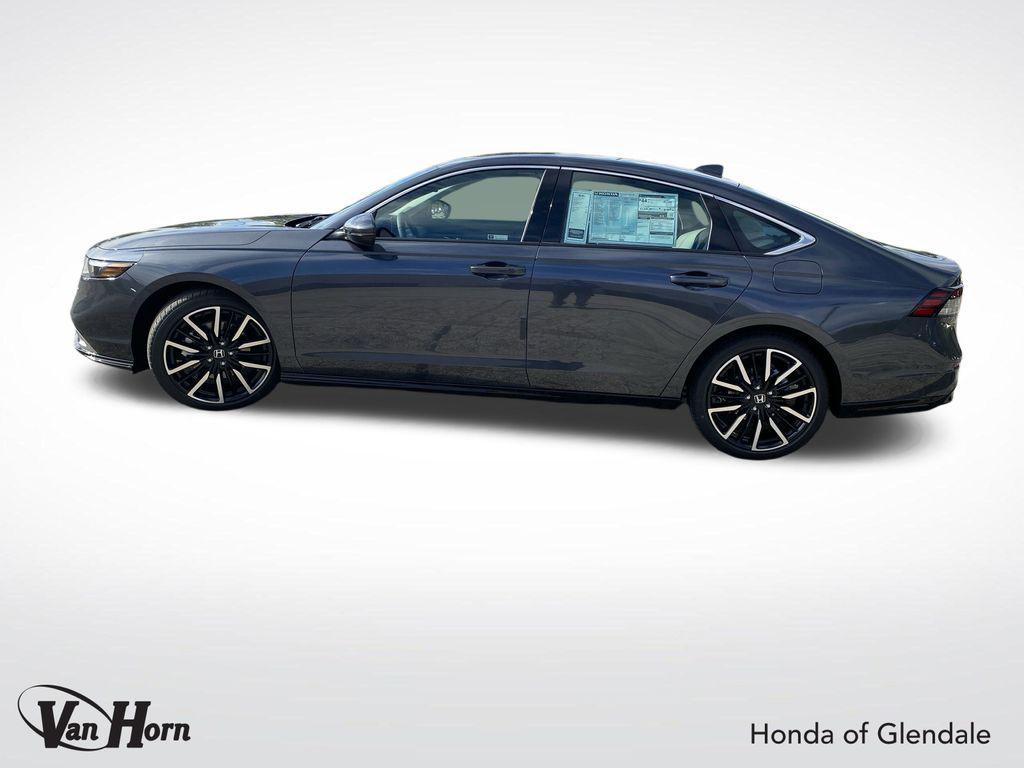 new 2025 Honda Accord Hybrid car, priced at $38,470
