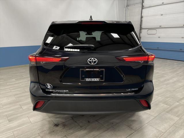 used 2024 Toyota Highlander car, priced at $40,922