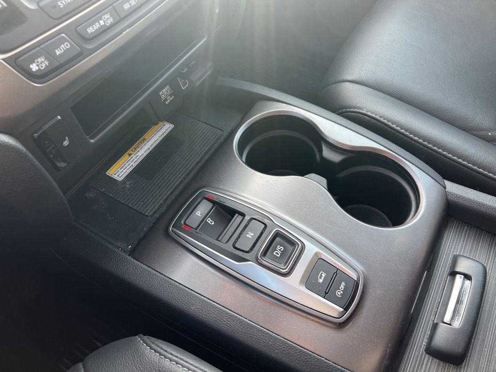 used 2022 Honda Pilot car, priced at $32,750