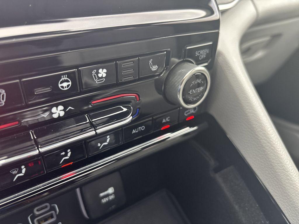 used 2021 Jeep Grand Cherokee L car, priced at $31,800