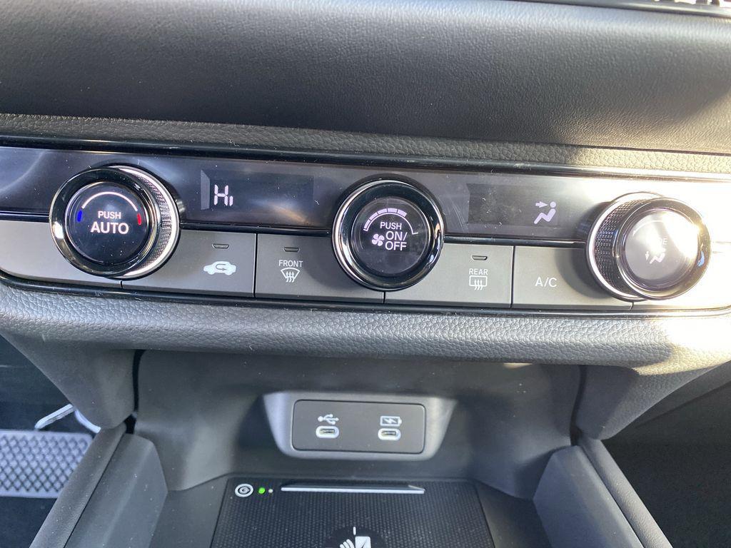 new 2026 Honda HR-V car, priced at $28,125