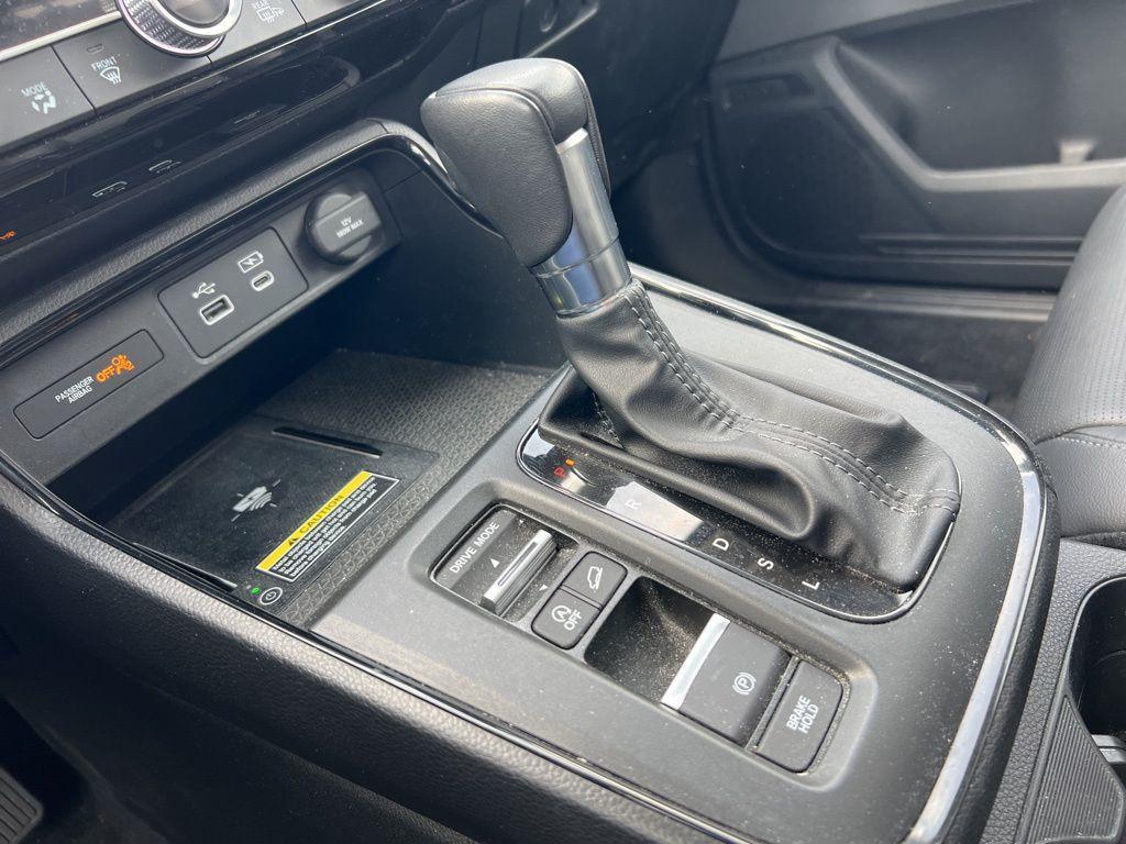 used 2024 Honda CR-V car, priced at $33,900