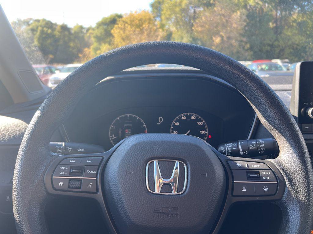 used 2025 Honda CR-V car, priced at $33,000