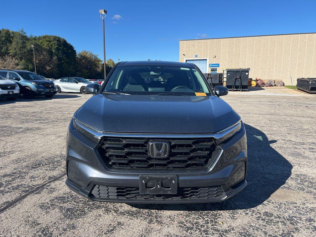 used 2025 Honda CR-V car, priced at $33,000