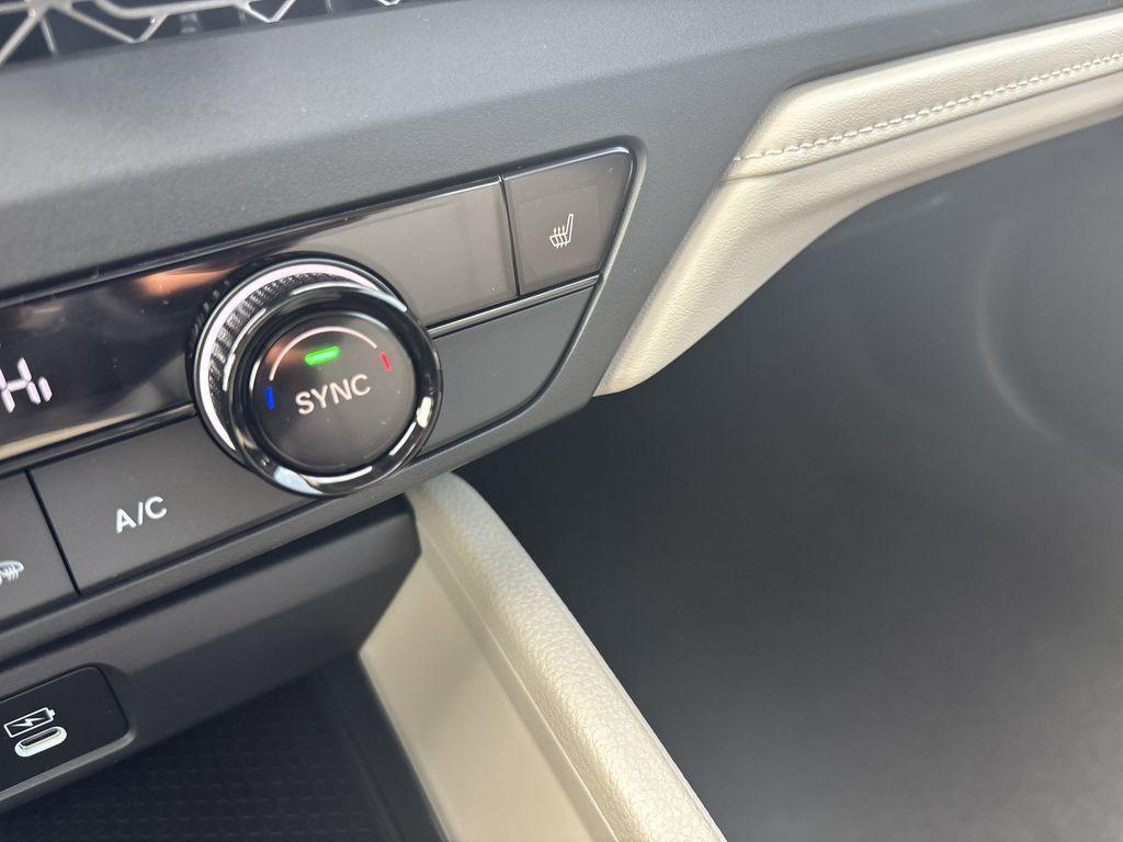 new 2025 Honda Accord car, priced at $31,710