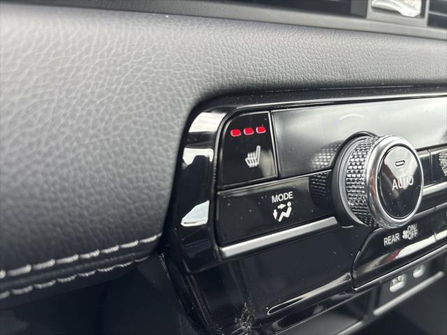 new 2025 Honda Pilot car, priced at $46,205