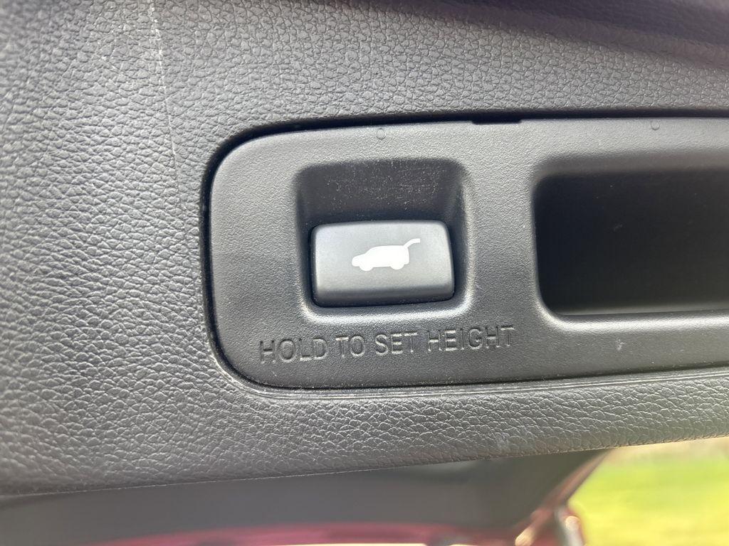 used 2021 Honda CR-V car, priced at $26,463