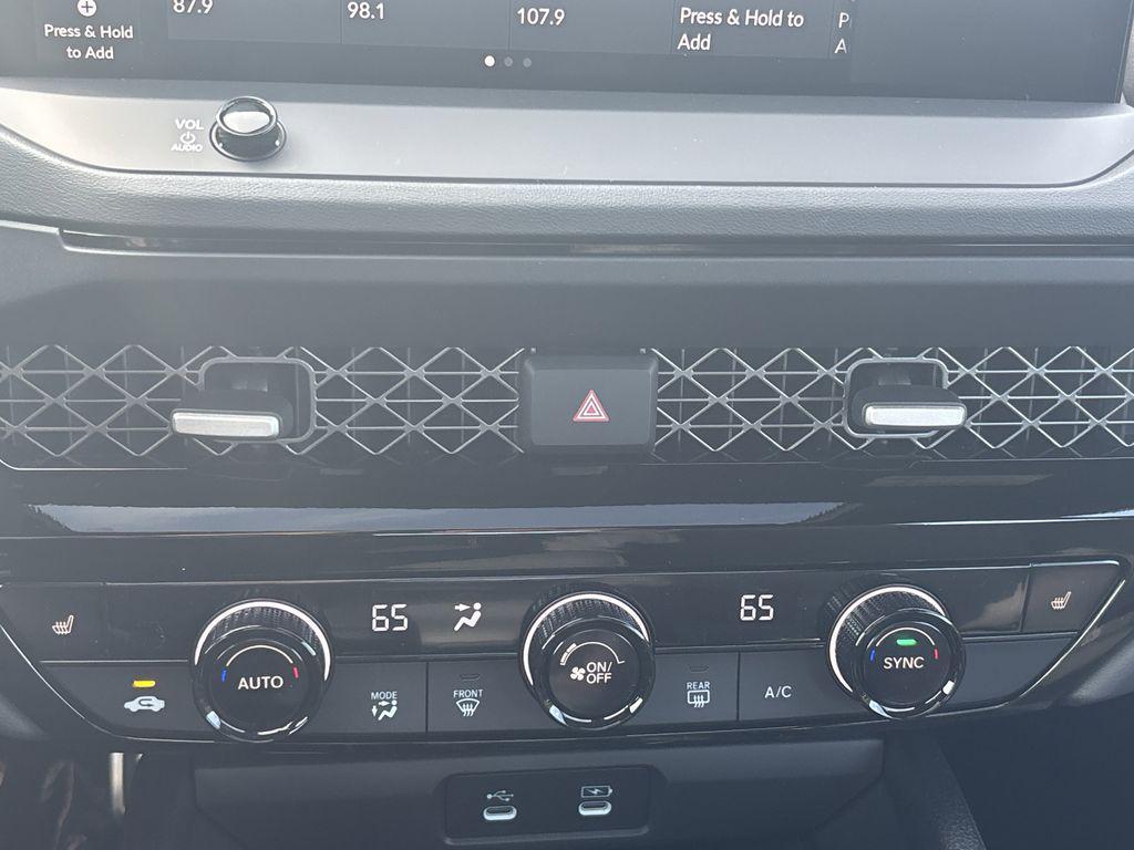 new 2025 Honda Accord Hybrid car, priced at $33,755