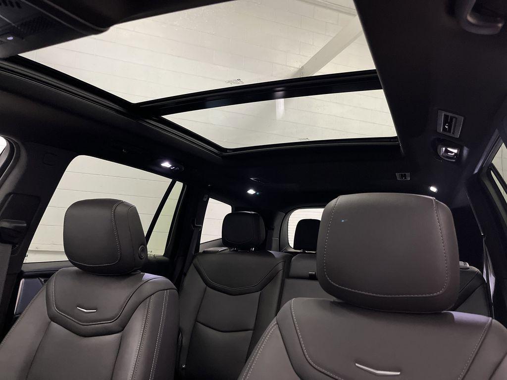 used 2023 Cadillac XT6 car, priced at $40,785