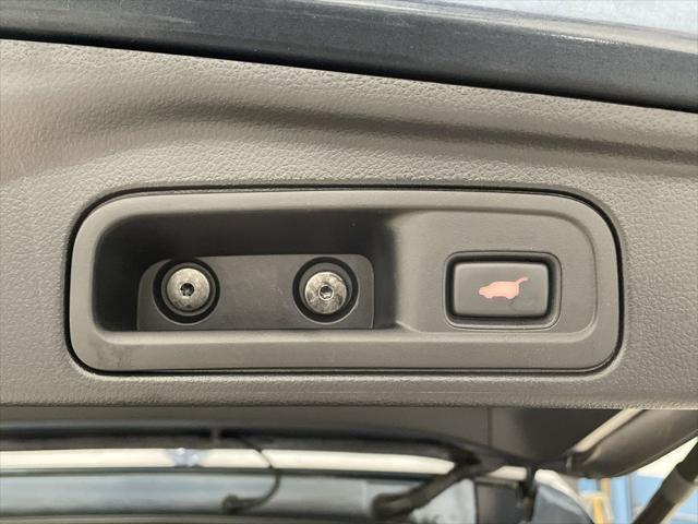used 2021 Honda Pilot car, priced at $30,346