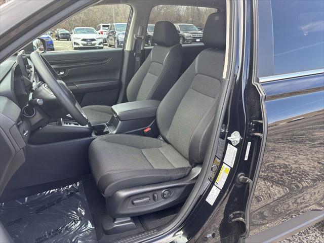used 2024 Honda CR-V car, priced at $32,869