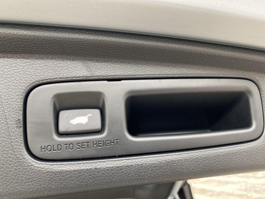 new 2026 Honda CR-V Hybrid car, priced at $41,189
