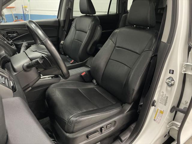 used 2020 Honda Pilot car, priced at $29,994
