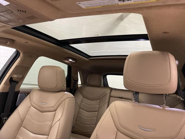 used 2022 Cadillac XT5 car, priced at $30,985