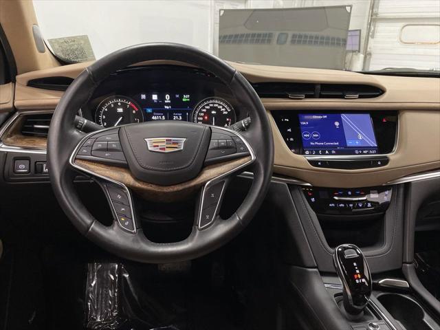 used 2022 Cadillac XT5 car, priced at $30,985