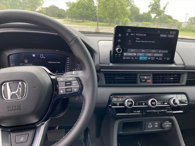 new 2025 Honda Pilot car, priced at $51,985