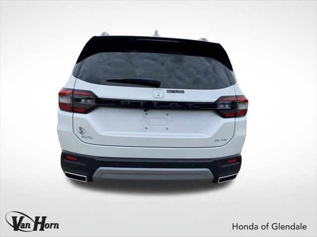 new 2025 Honda Pilot car, priced at $51,985