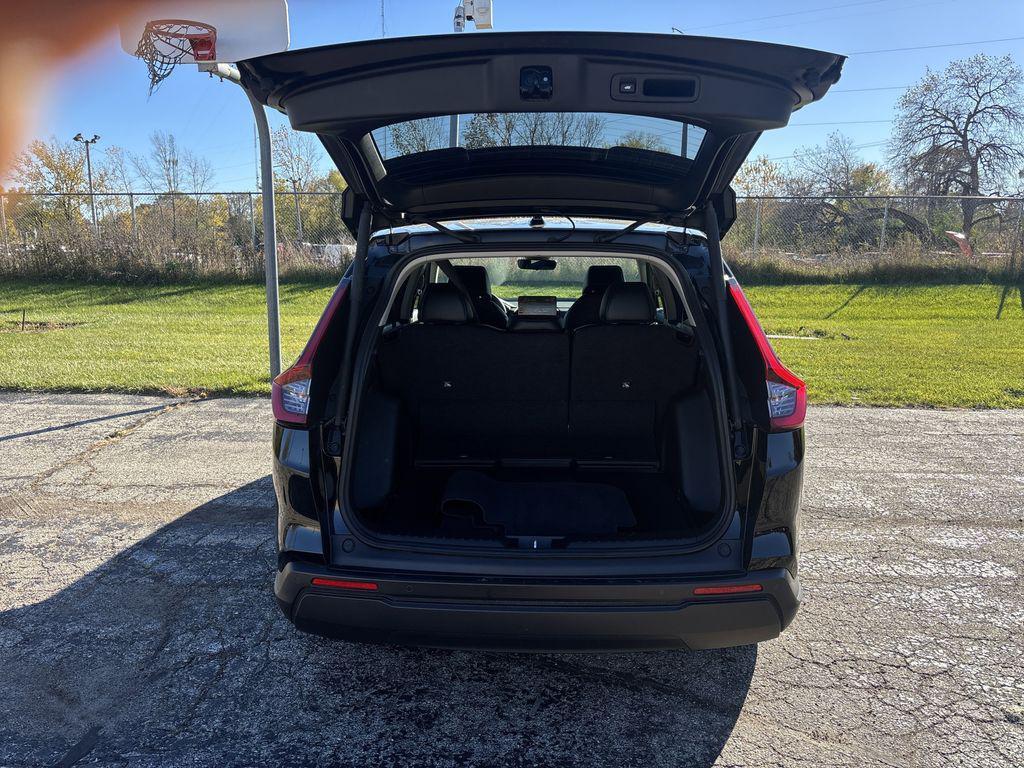 used 2023 Honda CR-V car, priced at $31,400