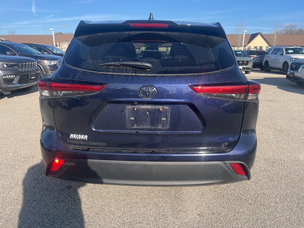 used 2023 Toyota Highlander car, priced at $29,218